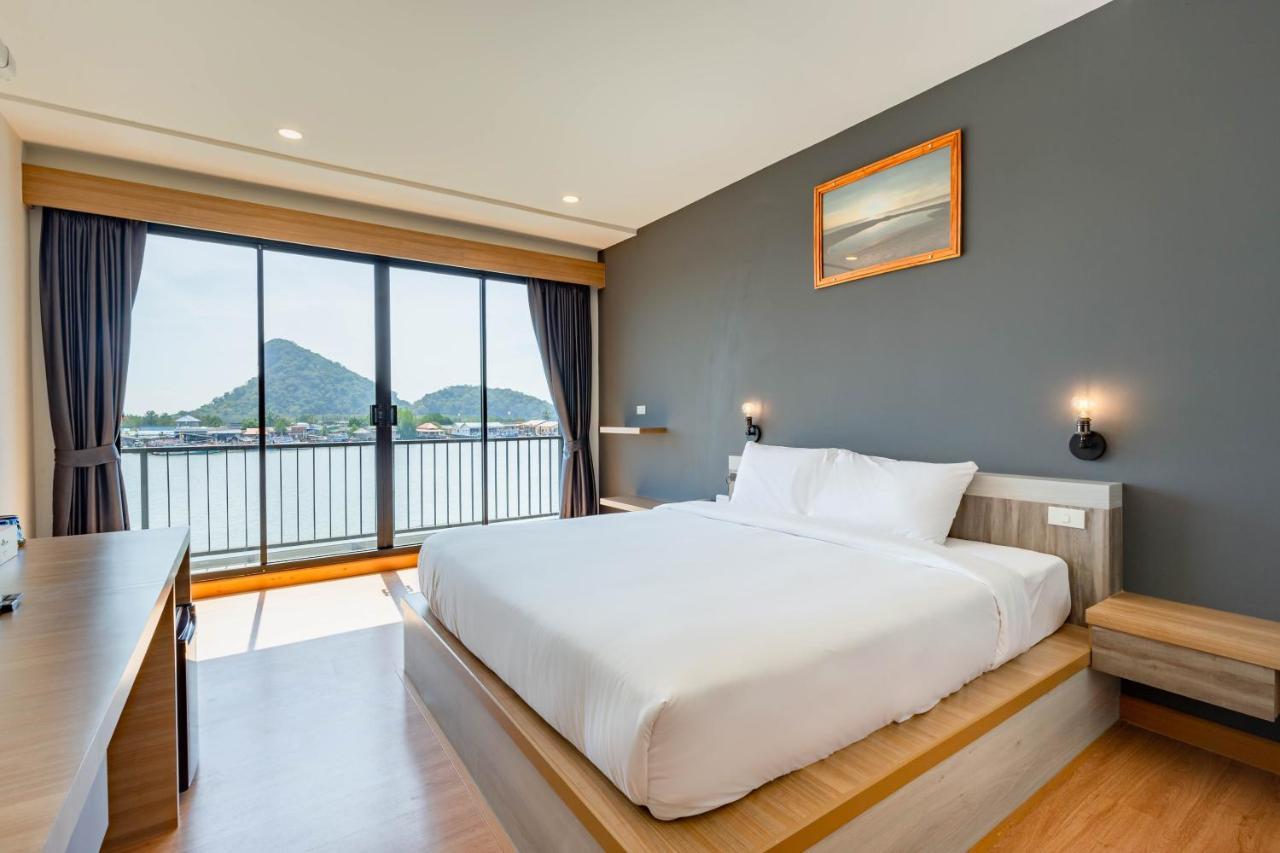 Hotel The Blue C Donsak Surat Thani Exteriér fotografie